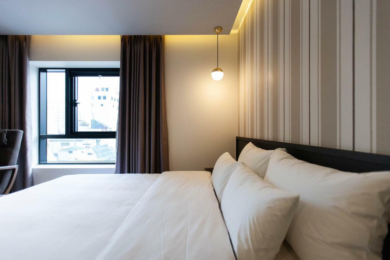 Brown-Dot Hotel Hadan Пусан Екстериор снимка