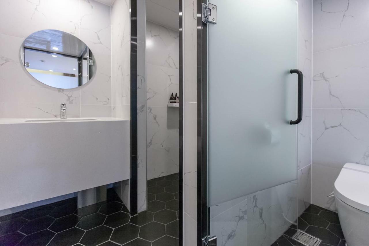 Brown-Dot Hotel Hadan Пусан Екстериор снимка