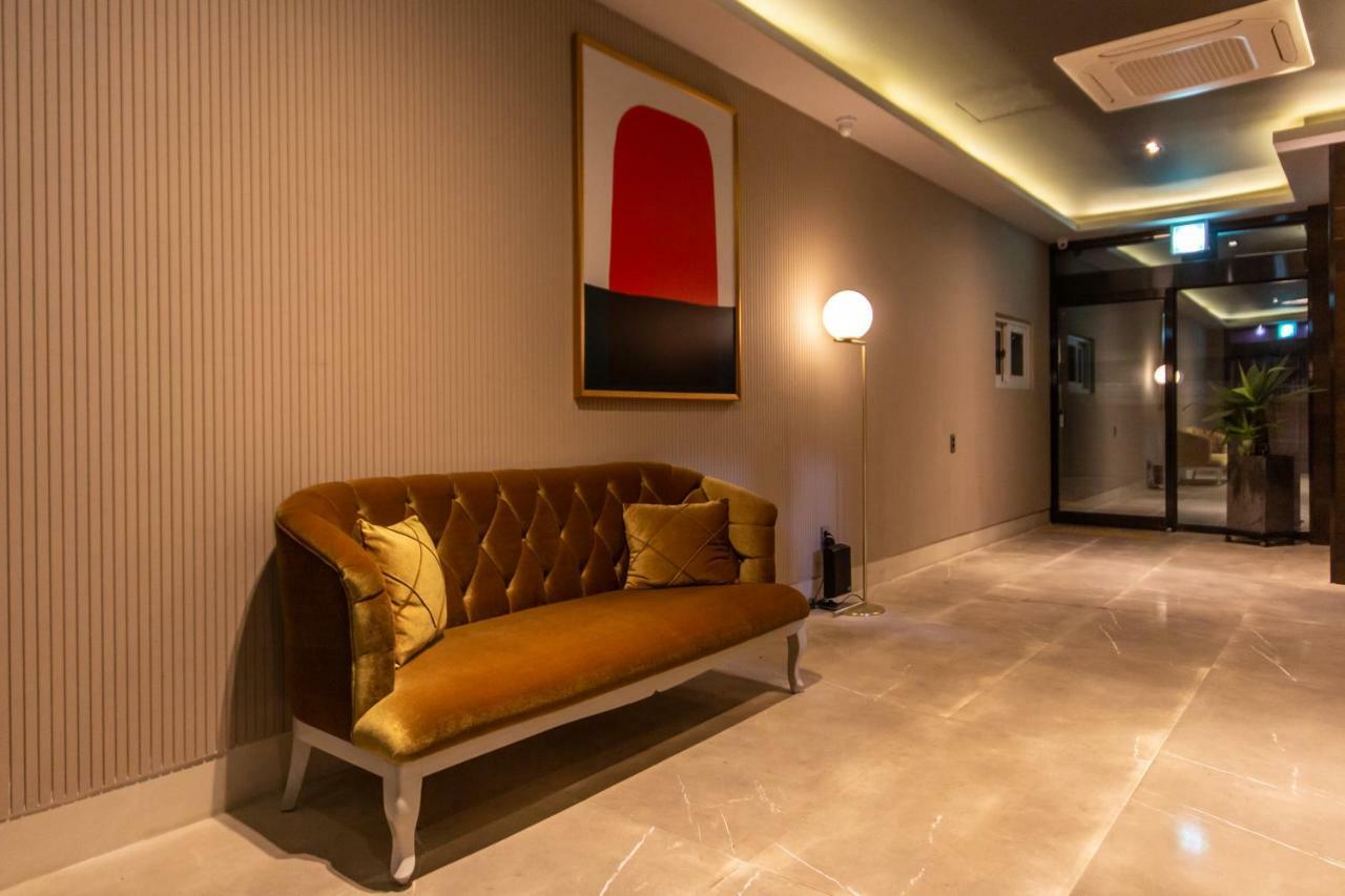 Brown-Dot Hotel Hadan Пусан Екстериор снимка
